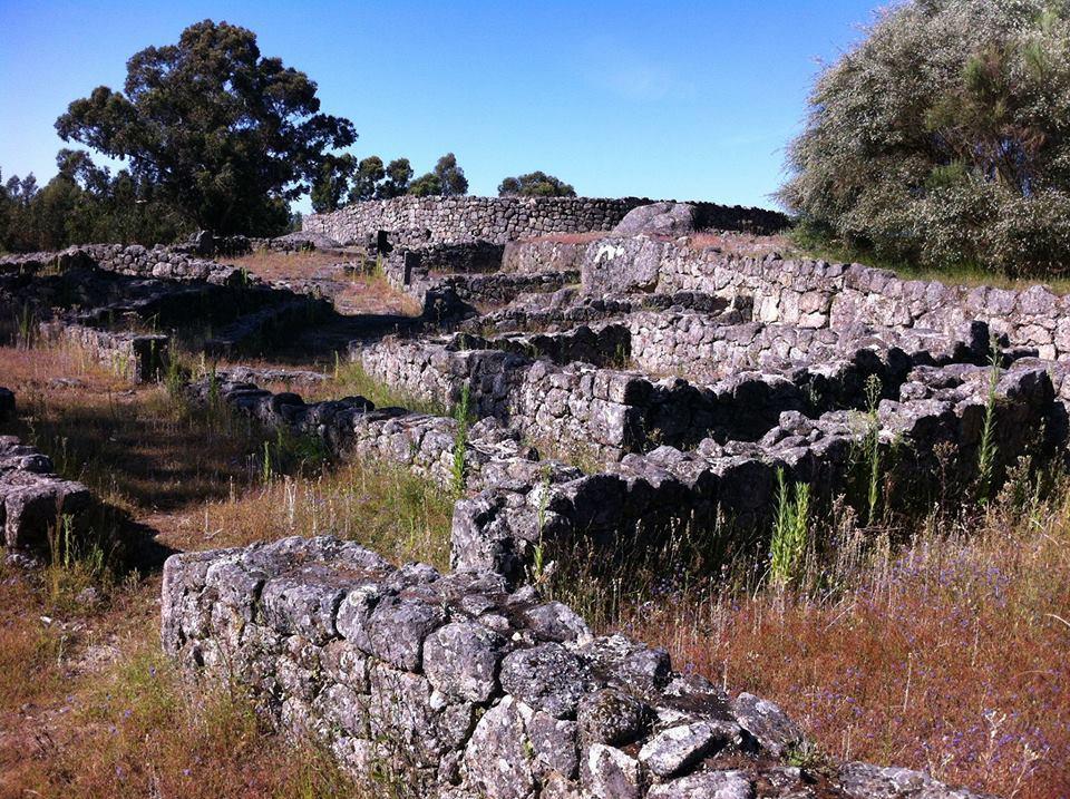 Eira Das Carvalhas Penafiel Rum bild